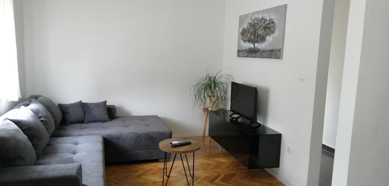 Apartman Borna Стариград-Пакленица Экстерьер фото
